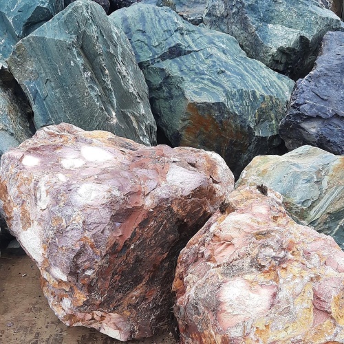 Ландшафтные глыбы красно-фиолетовые 200-1000 килограмм купить в Королёве