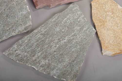 Плитняк златолит Уральский  для фасада купить в Королёве