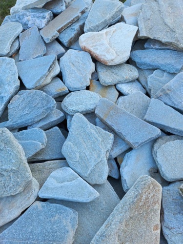 Плитняк златолит зелёный галтованный для цоколя купить в Королёве