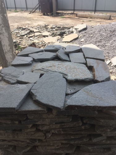 Златолит серебристый галтованный для цоколя купить в Королёве